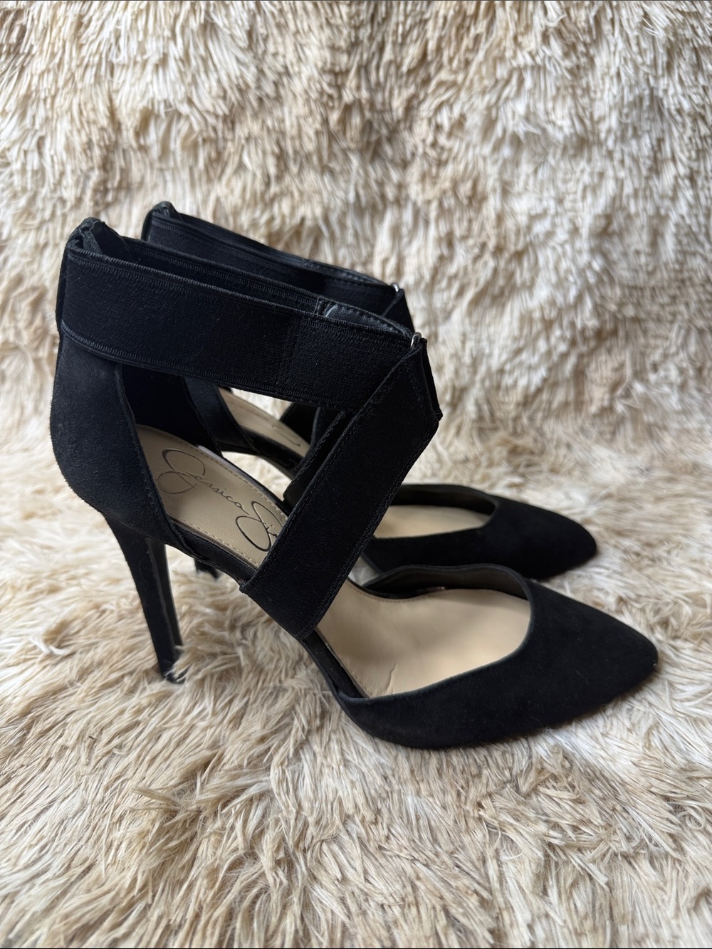 Jessica Simpson Black Pointed-Toe Ankle Strap Heels - Picture 6 of 12